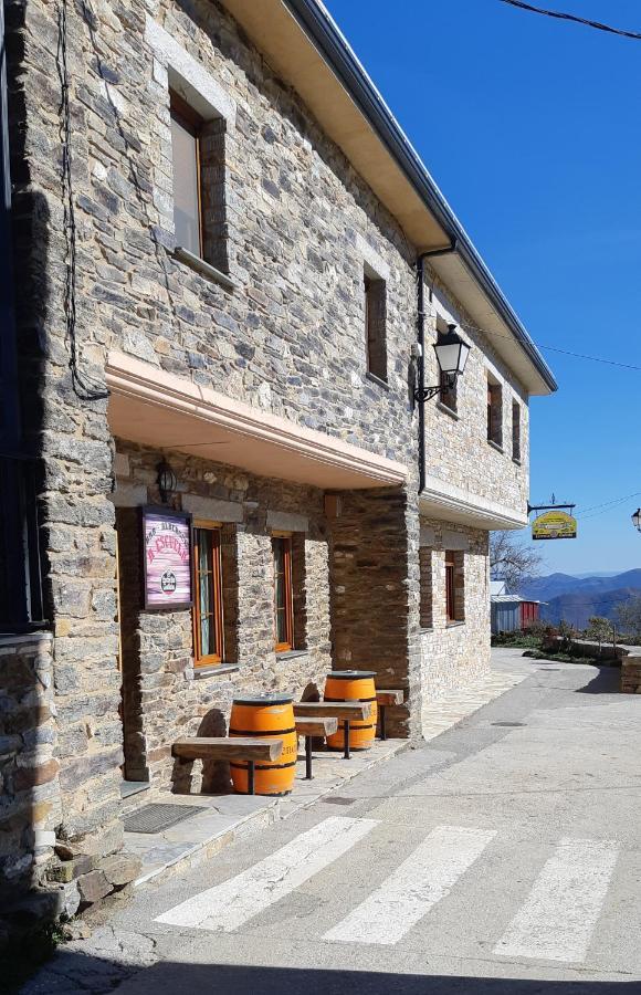 Albergue La Escuela La Laguna  外观 照片